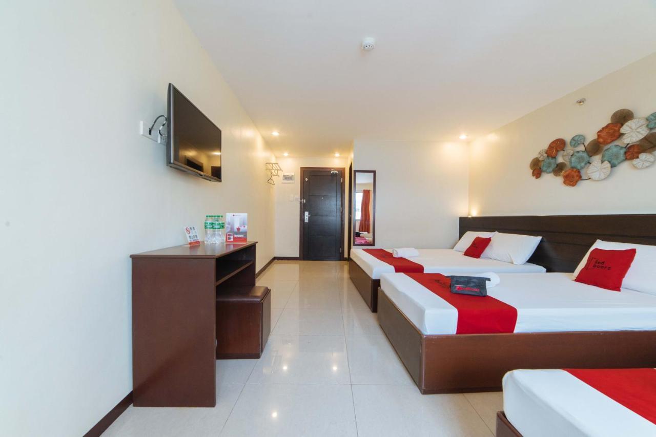 Reddoorz Near Victoria Mall Davao Exterior photo